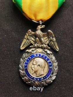 RARE MÉDAILLE MILITAIRE NAPOLÉON III SECOND EMPIRE 19e XIXe 2ème TYPE NON SIGNÉE