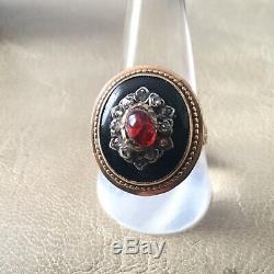 Rare Bague XIXè en Or 18 K avec Ambre Rouge Victorian Gold Ring 19thC Red Amber
