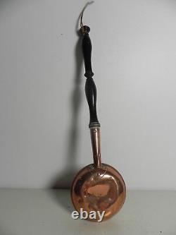 Rare Bassinoire 29cm cuivre et bois noirçit Napoleon III pour poupées XIXe