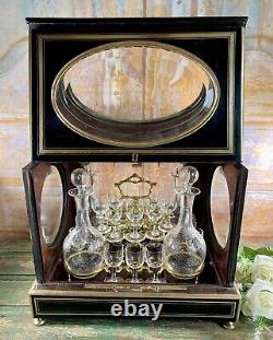 Rare Cave à Liqueur Napoléon III du XIX Ème Siècle Carafe Baccarat Hublot Verre