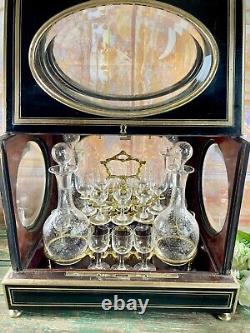 Rare Cave à Liqueur Napoléon III du XIX Ème Siècle Carafe Baccarat Hublot Verre