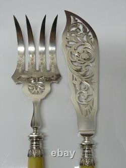 SERVICE A POISSON ou GATEAUX NAPOLEON III Lames métal argenté Manches CORNE XIXe