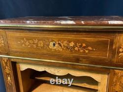 Secrétaire de dame XIXe à décor floral richement marqueté Napoléon III