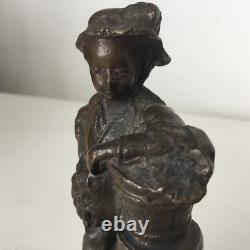 Statuette en Bronze XIXè Napoléon III Jeune Garçon Style XVIIIè Victorian 19th C