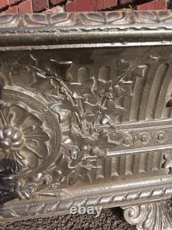 Superbe grande Jardinière Ancienne en Fonte de Fer Époque XIXe siècle