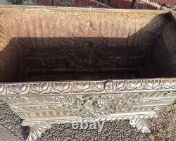 Superbe grande Jardinière Ancienne en Fonte de Fer Époque XIXe siècle
