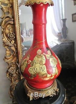 TRÈS GRANDE LAMPE A PÉTROLE CRISTAL BACCARAT porcelaine laque Chine XIXe Matador