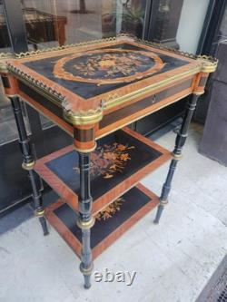 Table D'appoint. Napoleon Iii. Marqueterie De Bois Précieux. France. XIX