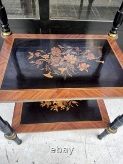 Table D'appoint. Napoleon Iii. Marqueterie De Bois Précieux. France. XIX