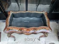 Table De Jardin Ancienne. Style Napoléon Iii. Marqueterie De Bois Et Laiton. Xixe