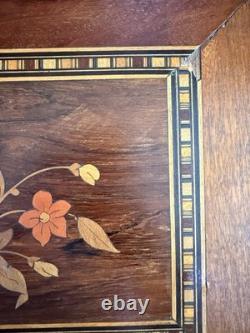 Table de toilette Napoléon III en marqueterie miroir escamotable XIXe siècle
