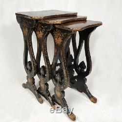 Tables gigognes bois noirci décor or. XIXe