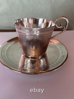 Trés Belle Tasse+ Sous Tasse à Café XIX Napoléon III Guilloché En Argent Massif