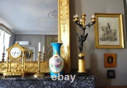 Vase polychrome et or porcelaine de Paris époque Napoléon III XIXe siècle