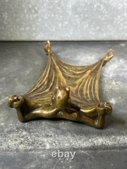 Vide-poche ancien bronze patiné diable démon cornu fin XIXe objet ésotérique