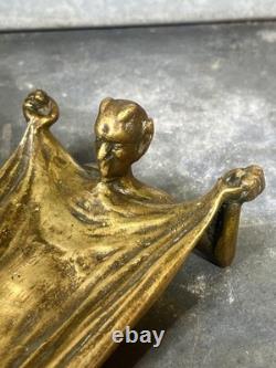 Vide-poche ancien bronze patiné diable démon cornu fin XIXe objet ésotérique